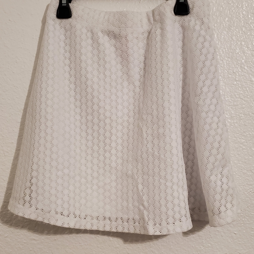 White lace skirt
